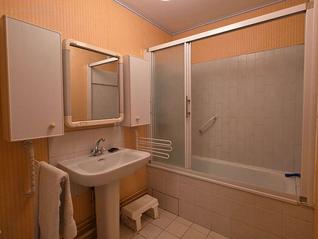 Appartement à CLICHY
