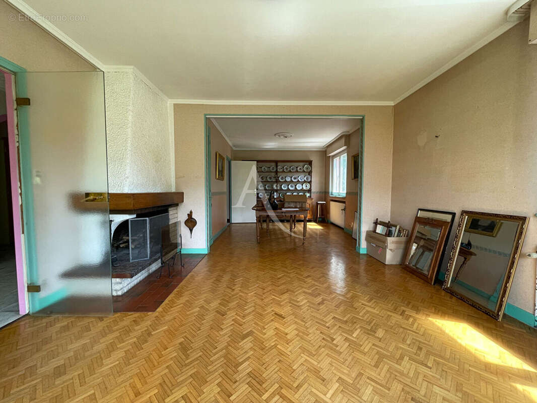 Maison à GOLBEY