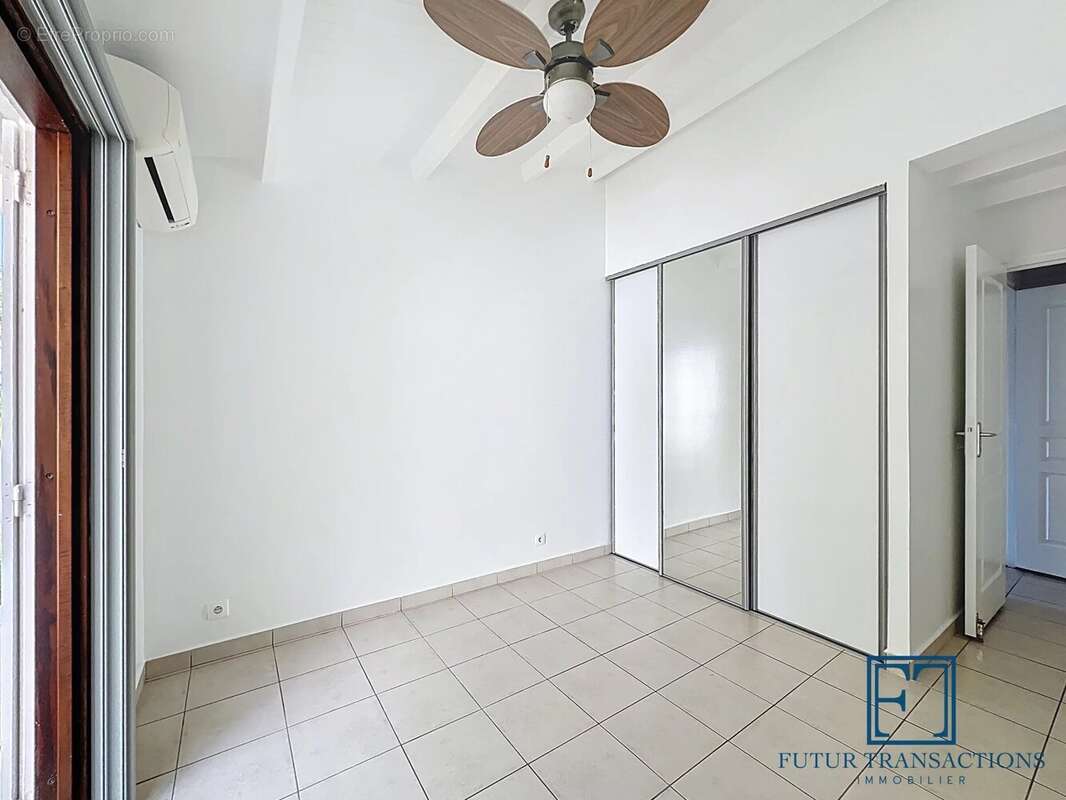 Maison à SAINTE-ANNE