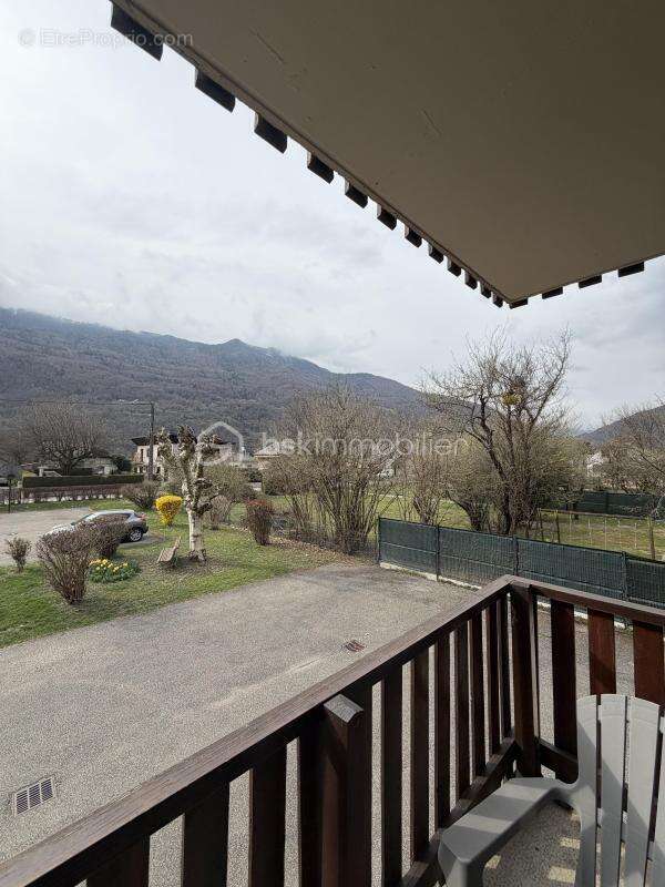 La bathie- appartement t3 75m2+ garage + cave - photo 8