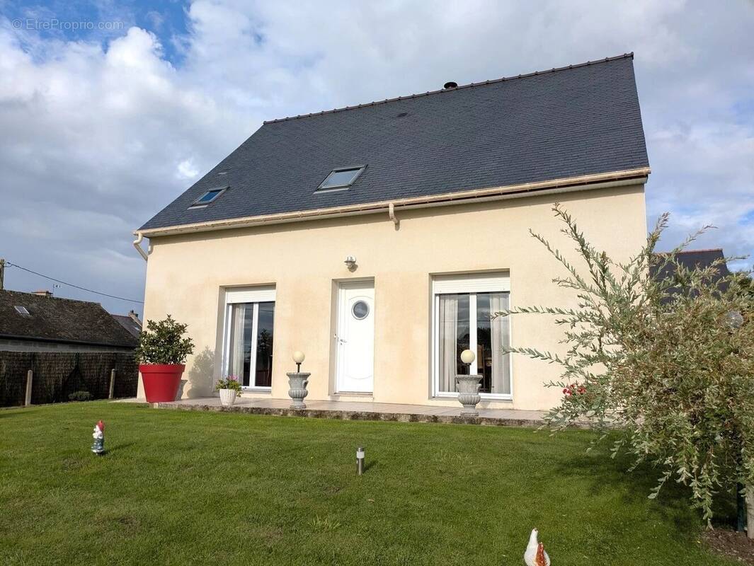 Maison à TREMEREUC