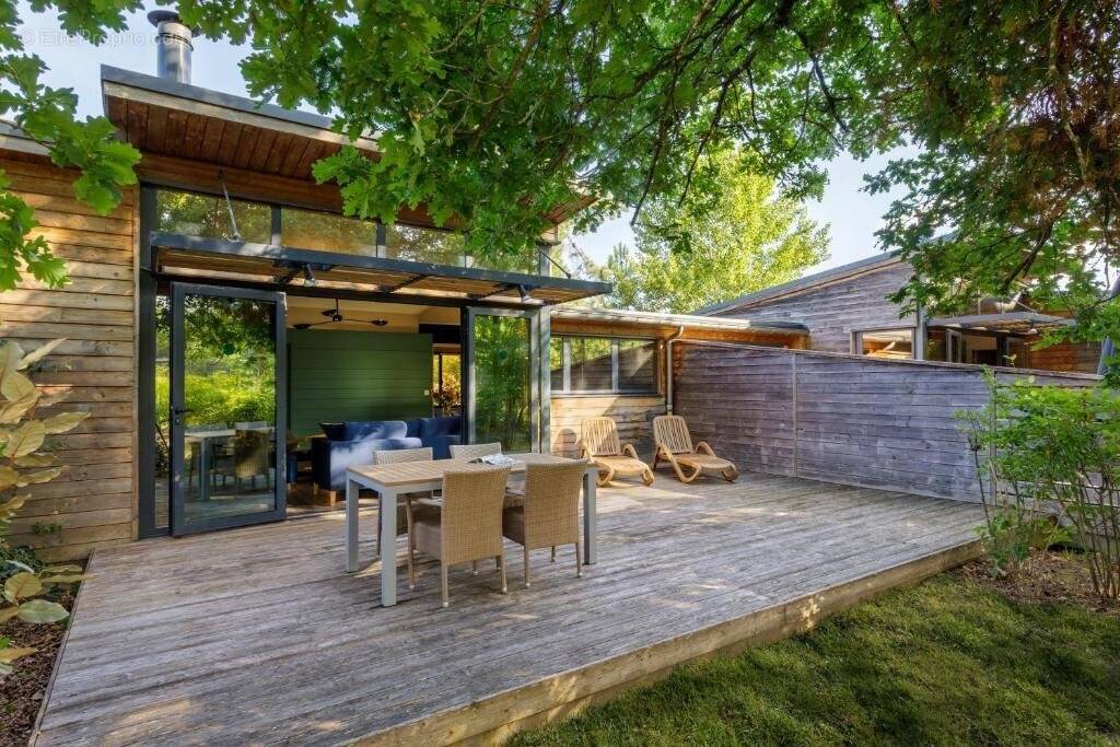 Appartement à CHAUMONT-SUR-THARONNE