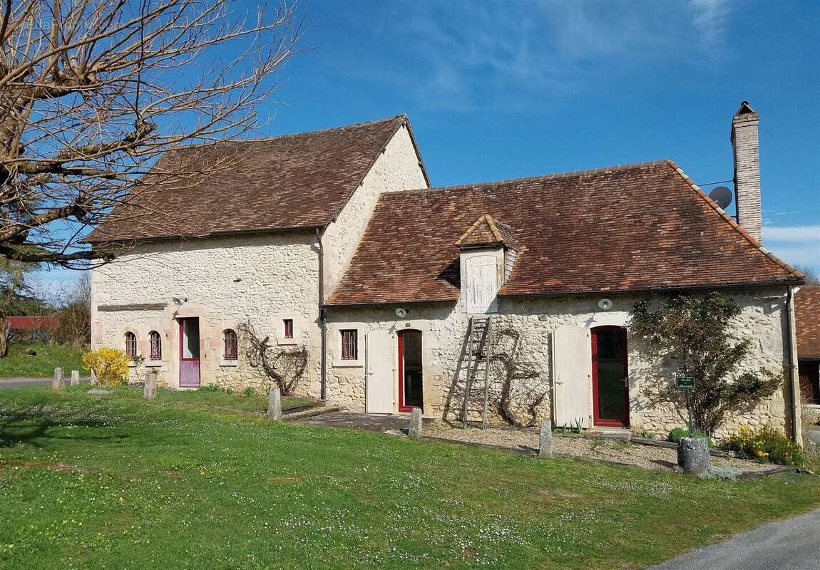 Maison à LA BUSSIERE