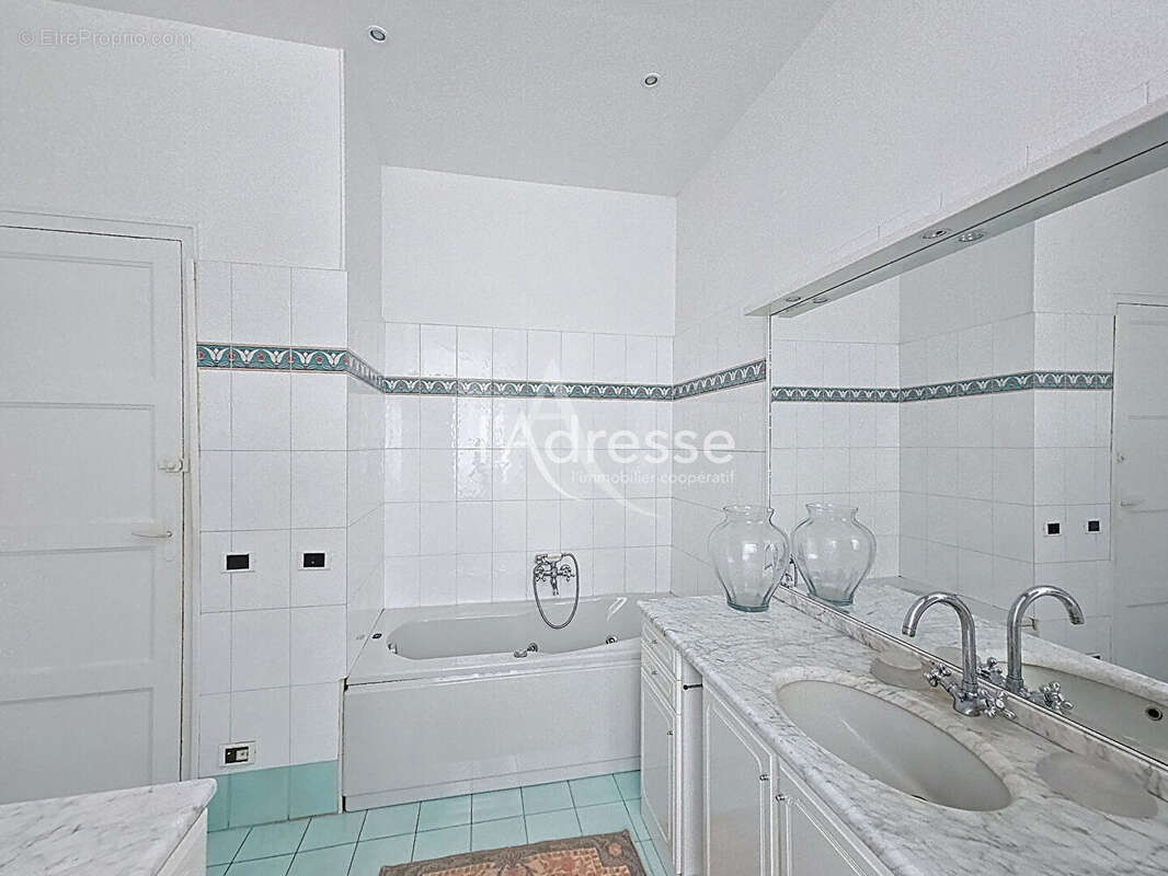 Maison à COUILLY-PONT-AUX-DAMES