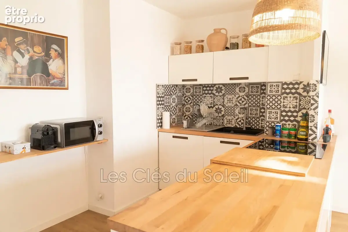 Appartement 2 pièces 31 m² à vendre à Six-Fours-Les-Plages (83140) - photo 2