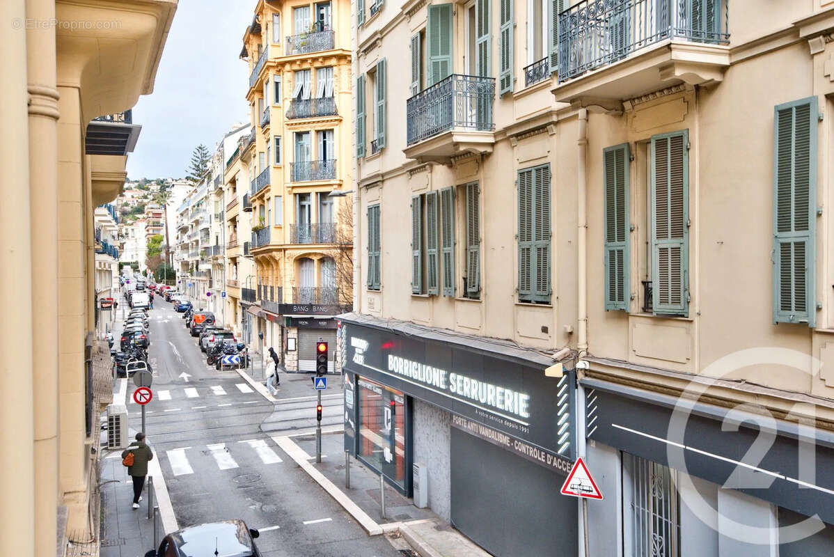 Appartement à NICE