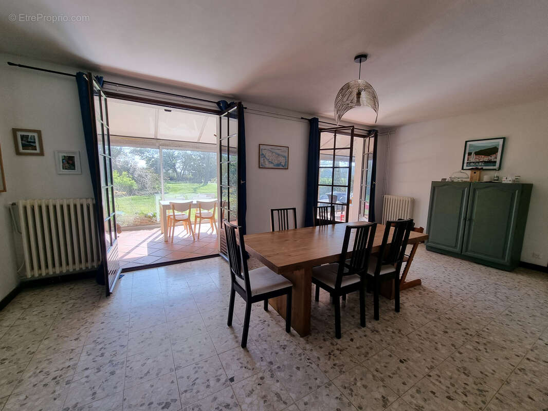 Maison à VERN-SUR-SEICHE