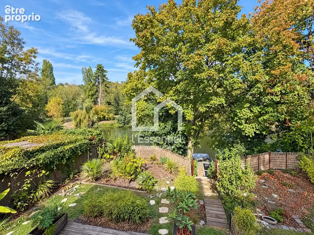 Maison -île Vaux sur Seine - 124 m² au sol - 4 chambres - 612 m² terrain - ponton privatif - photo 3