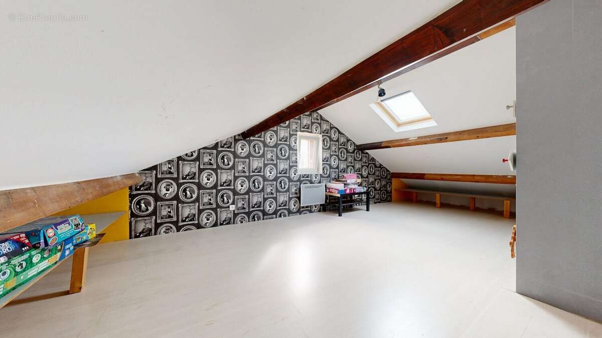 Appartement à SAINT-PRIEST