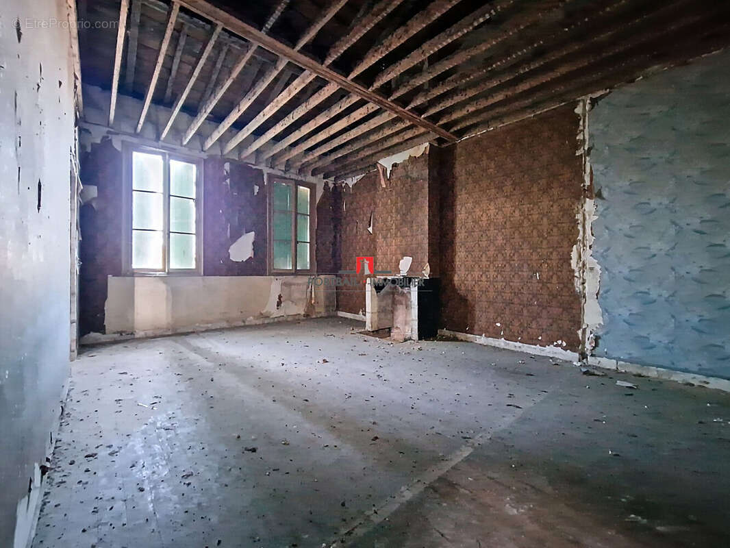 Maison à SAINT-ANDRE-DE-CUBZAC