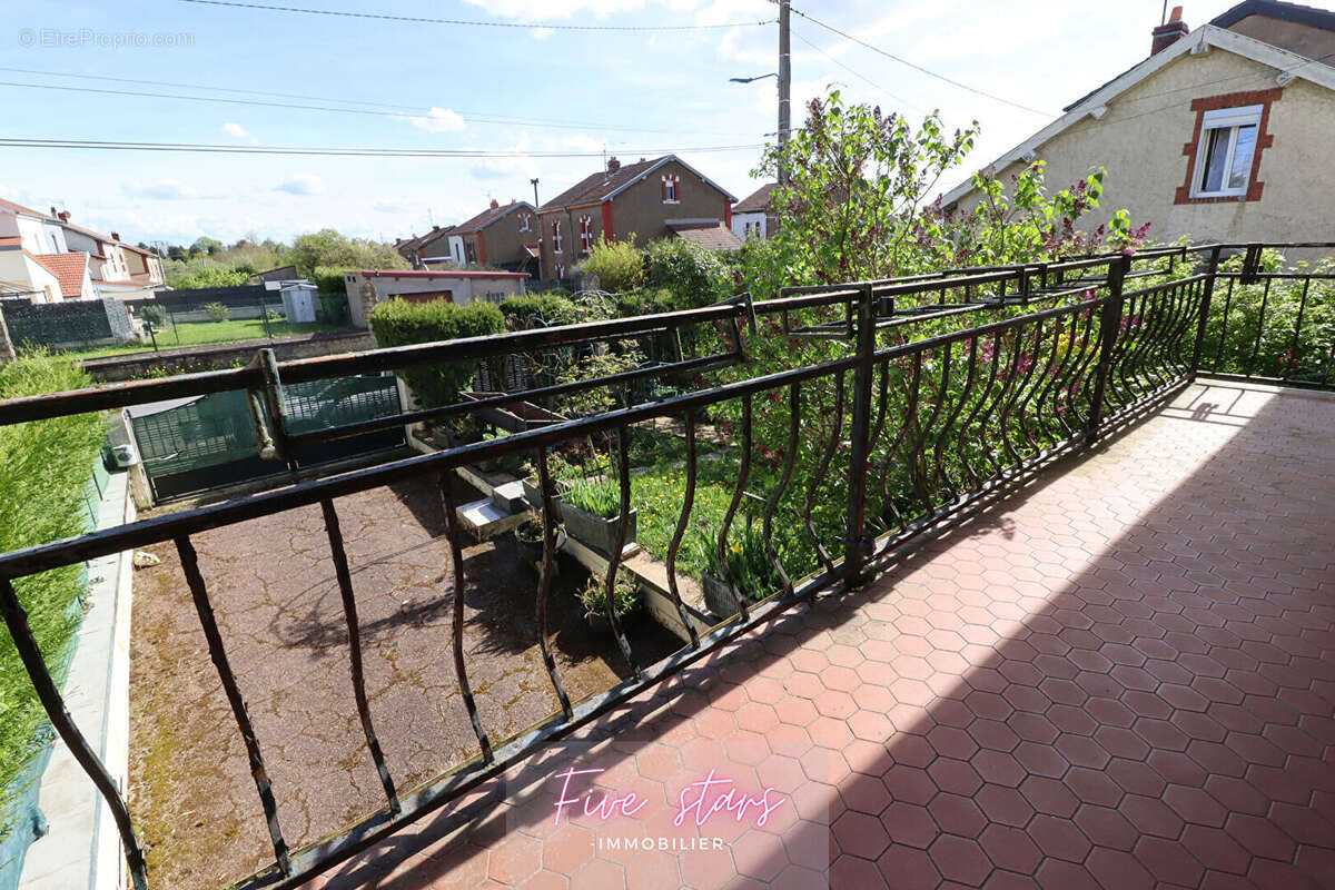 Maison Piennes jardin + double garage - photo 10