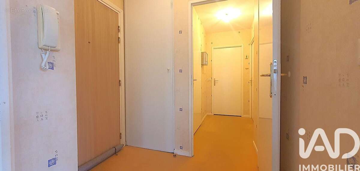 Photo 6 - Appartement à COIGNIERES