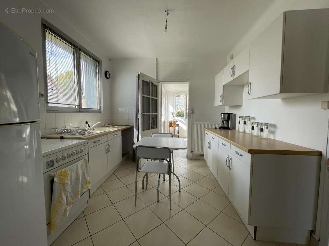 Maison 92 m² à Le Mans  - photo 7