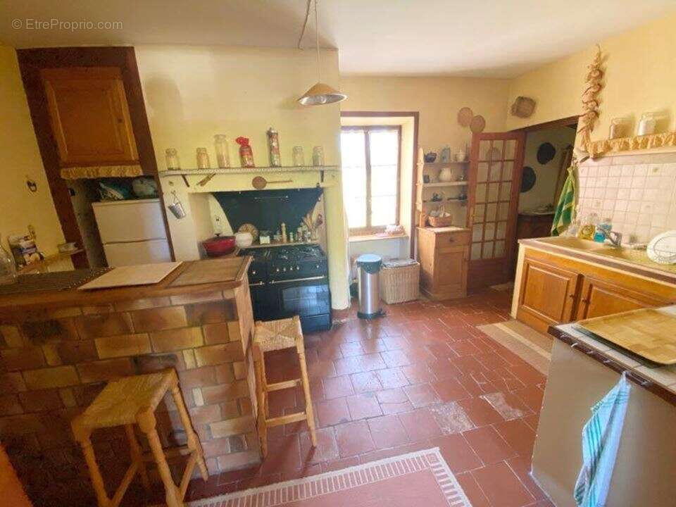 Maison 456 m² à Auch  - photo 6