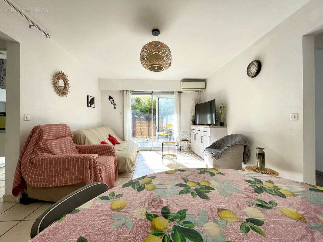 Appartement à FREJUS