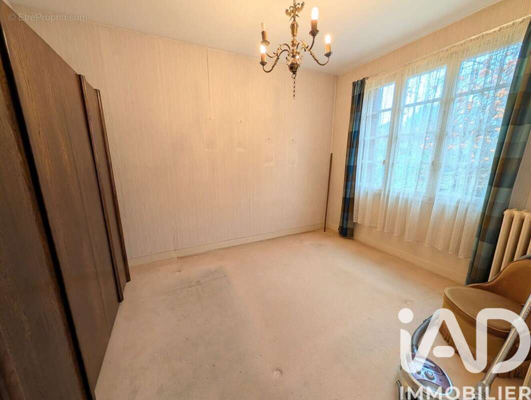 Photo 8 - Maison à EZANVILLE