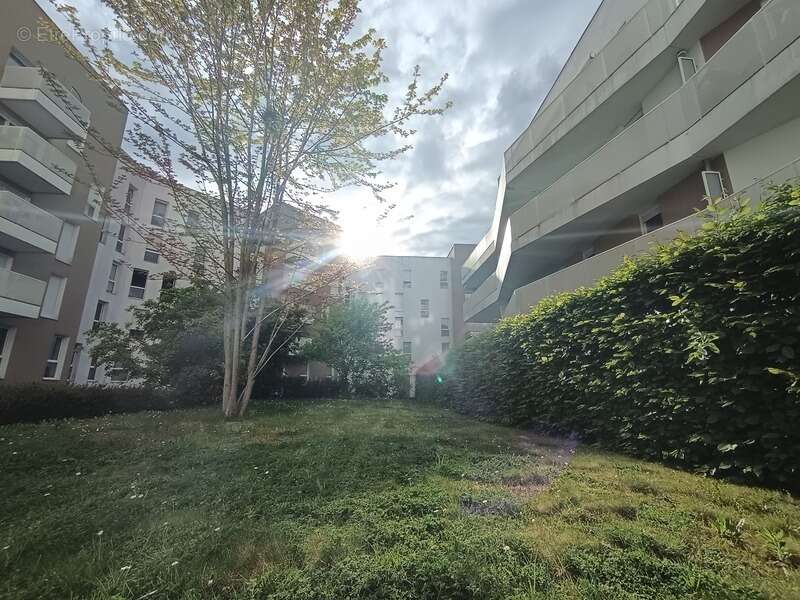 Appartement à BAGNEUX