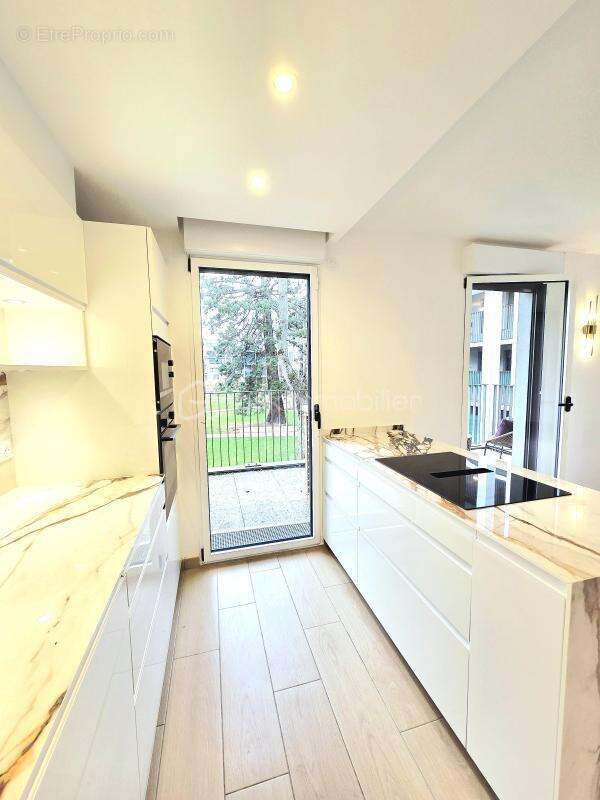 Appartement à RUEIL-MALMAISON