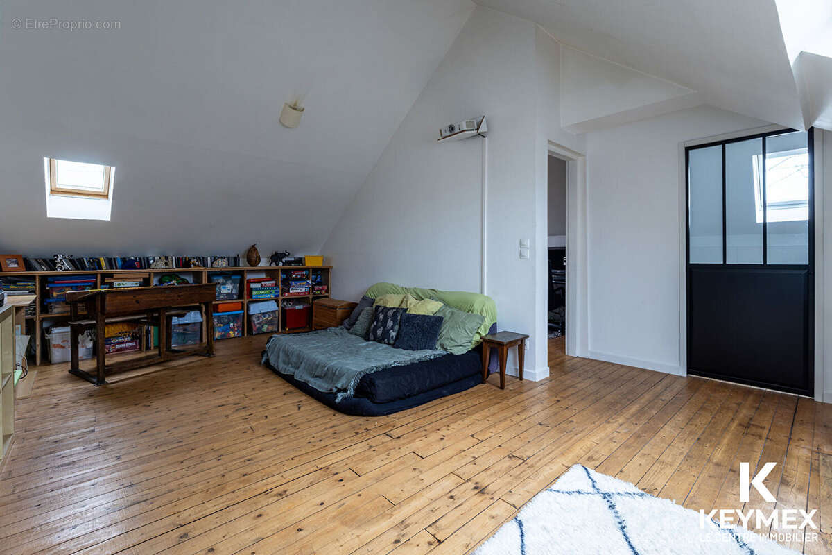 Maison à BEAUMONT-SUR-OISE