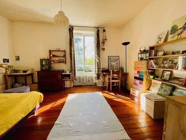 Maison à JANVILLE-SUR-JUINE