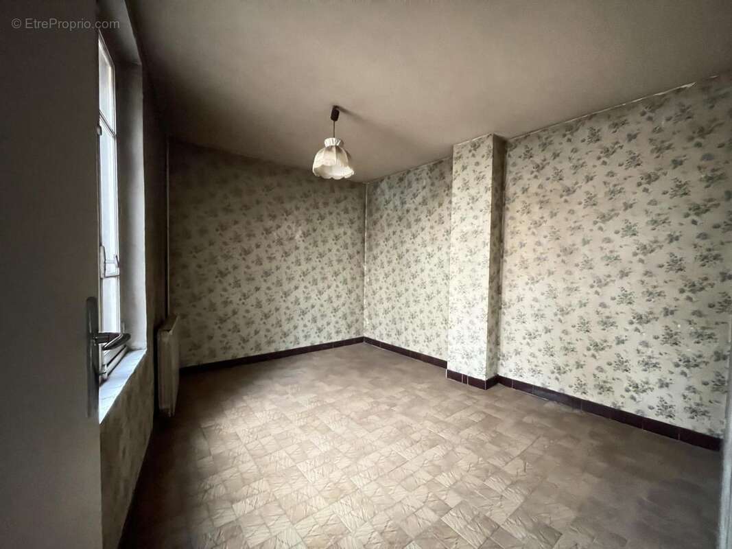 Maison à LE POUJOL-SUR-ORB
