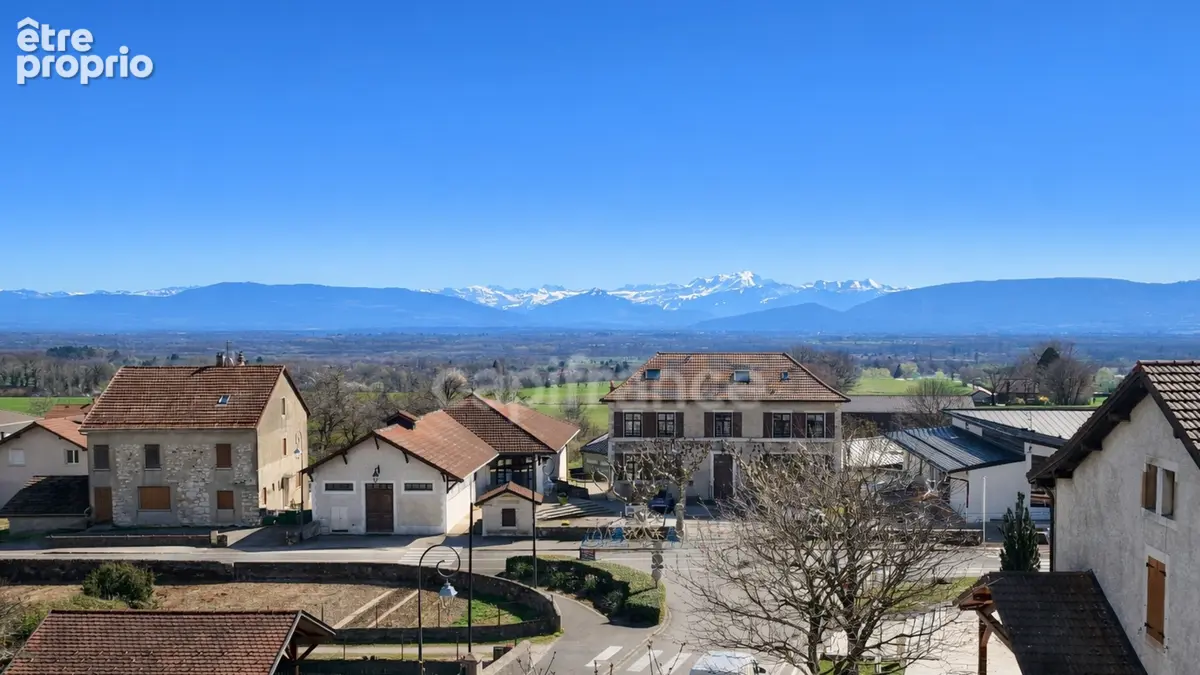 Maison à CROZET