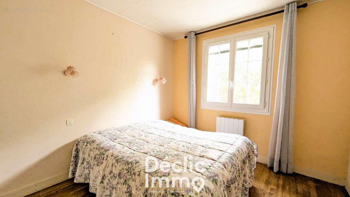 Maison plein pied proche Villebois-Lavalette - photo 9