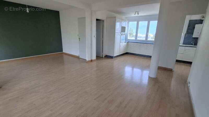 Appartement à SAINT-QUENTIN