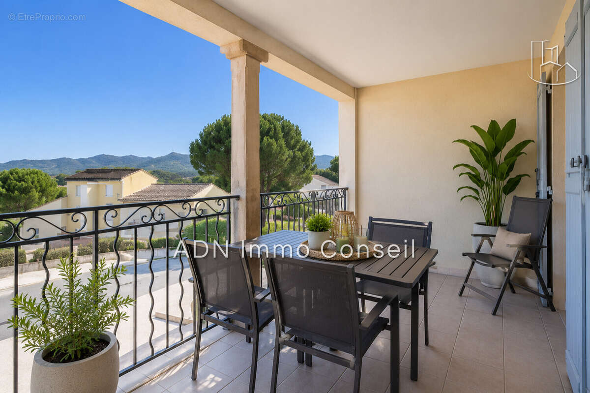 Appartement à MALLEMORT