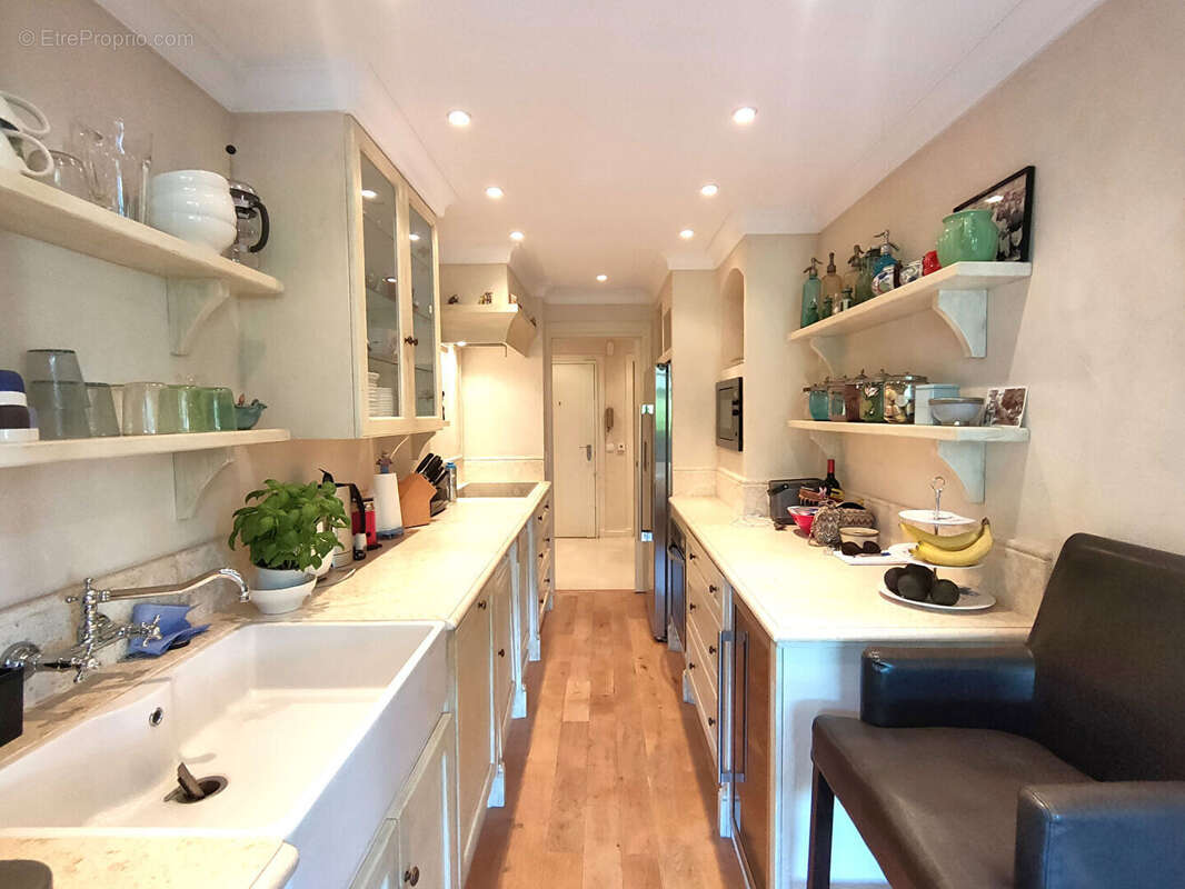 Appartement à MANDELIEU-LA-NAPOULE