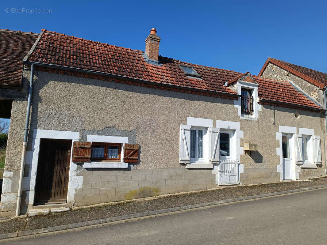 Maison à GROISES