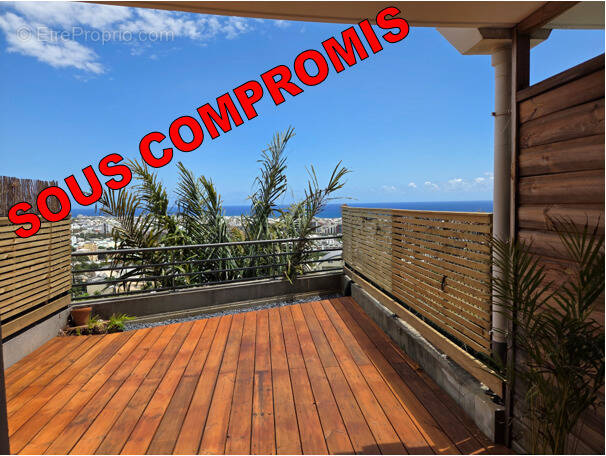 Photo 1 - Appartement à SAINT-DENIS