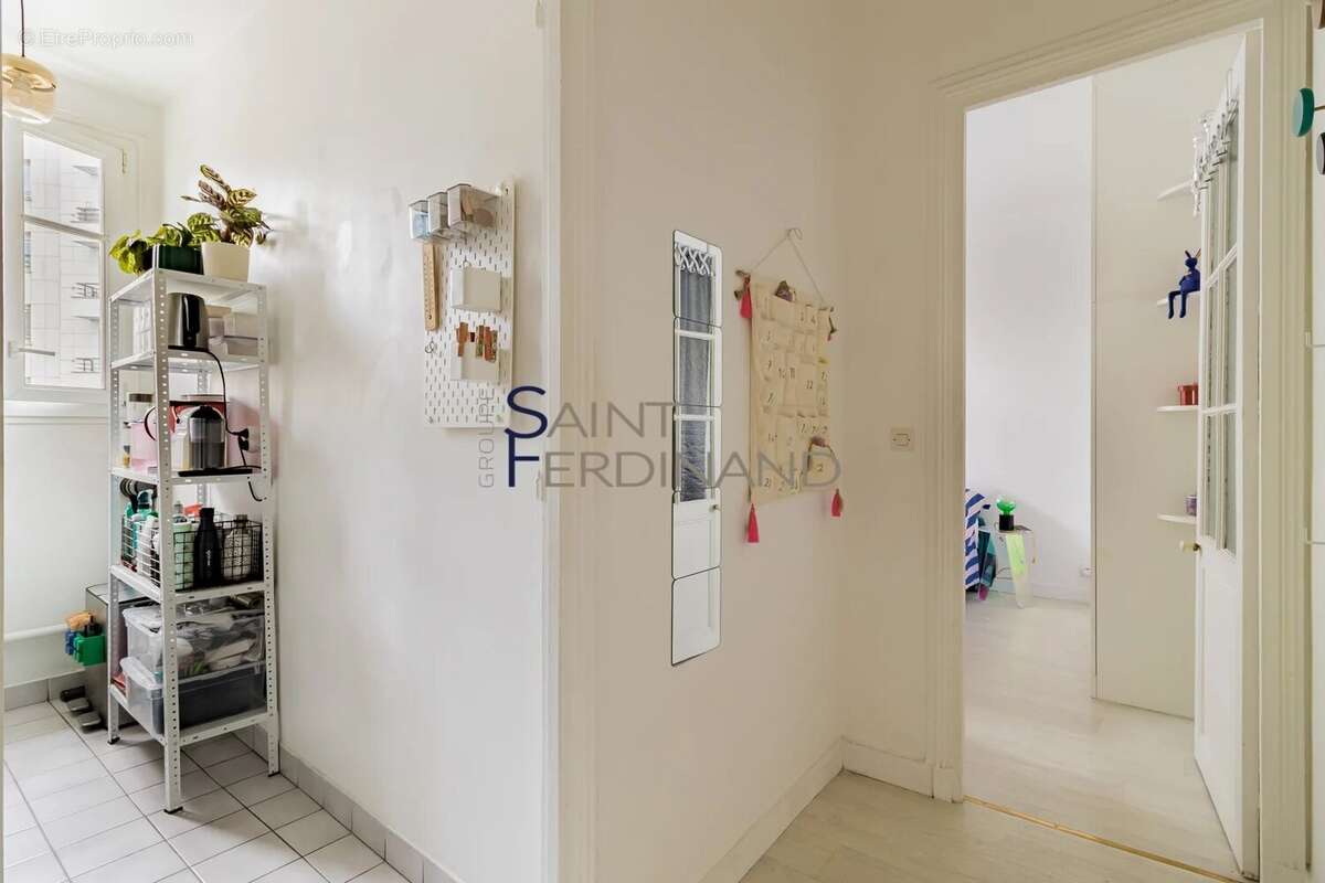 Appartement à LEVALLOIS-PERRET