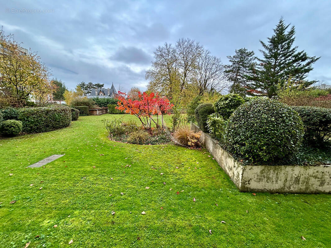 Appartement à GARCHES