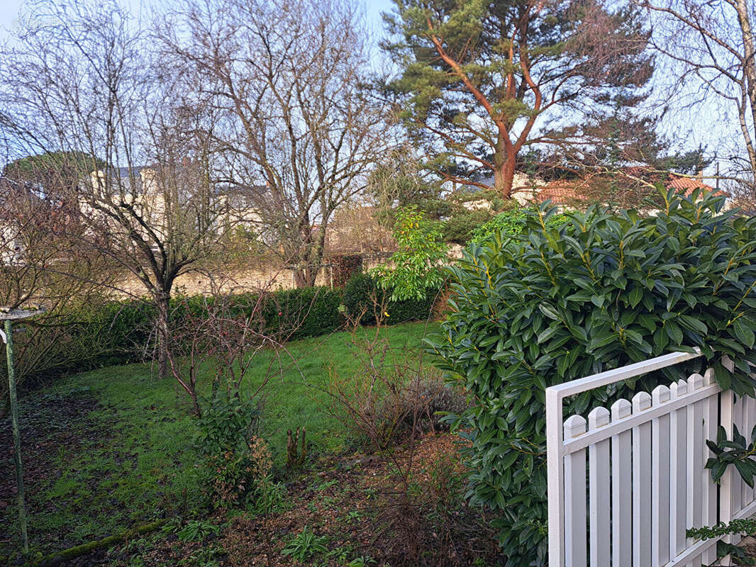 Maison à CHATELLERAULT
