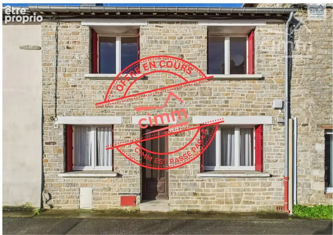 Maison à BOURG-DES-COMPTES