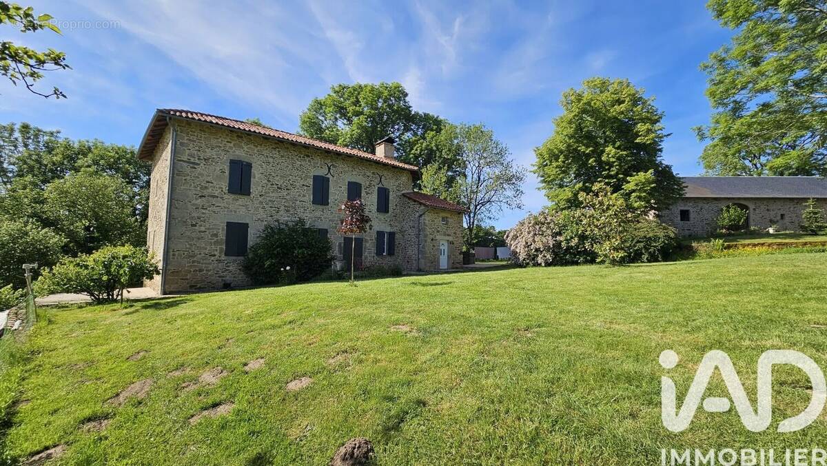 Photo 1 - Maison à LABASTIDE-DU-HAUT-MONT