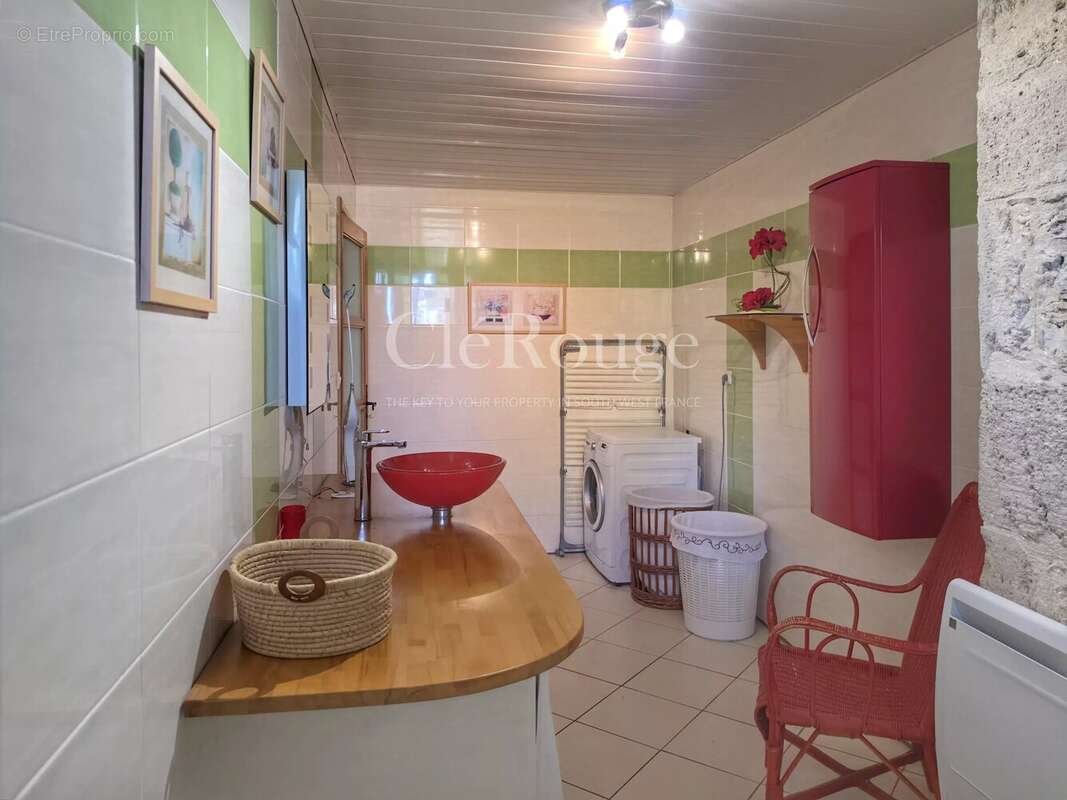 Appartement à PELLEGRUE