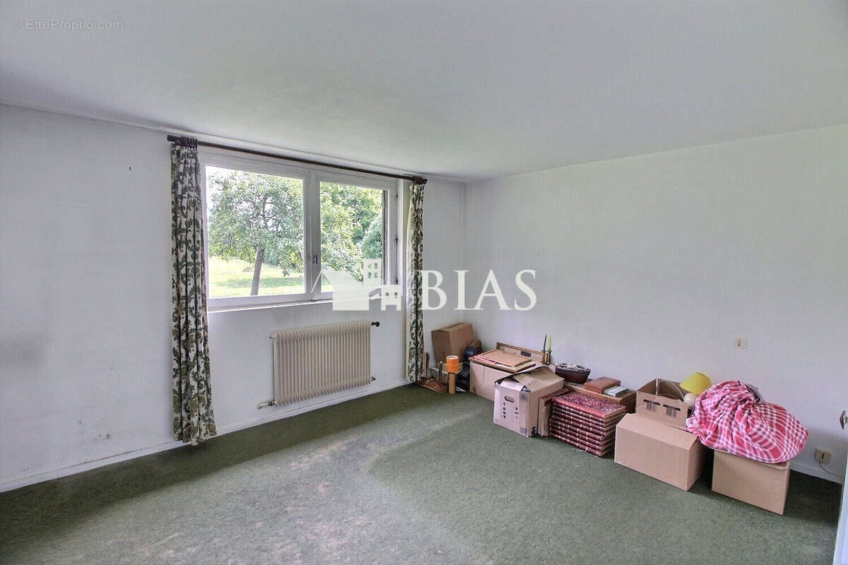 Maison à LA SAUSSAYE