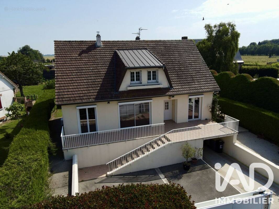 Photo 1 - Maison à GREGES