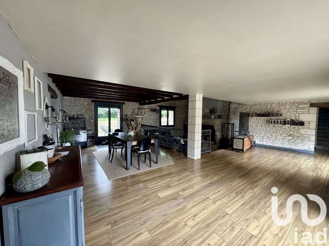 Photo 4 - Maison à MIREBEAU