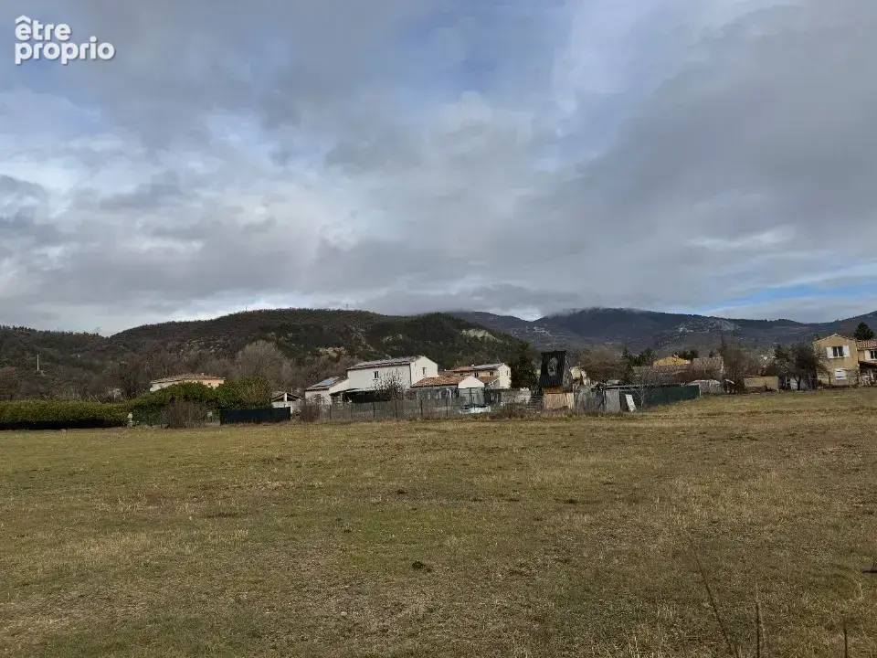 Terrain 506 m² à Digne-Les-Bains  - photo 3