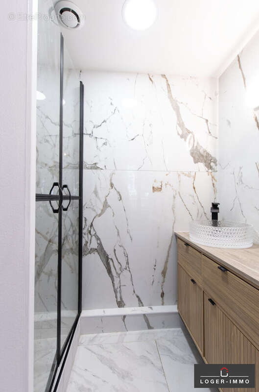 Appartement à SAINT-MAUR-DES-FOSSES