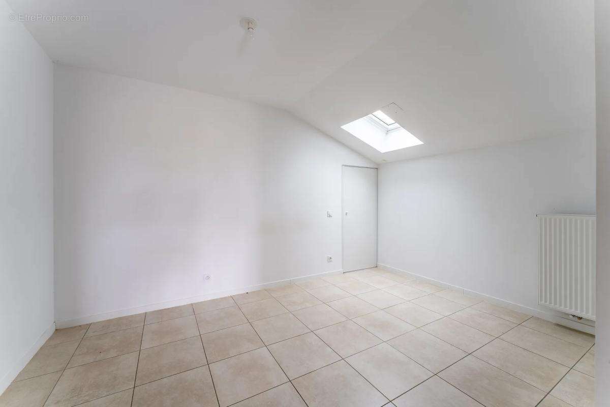 Appartement à BASSENS