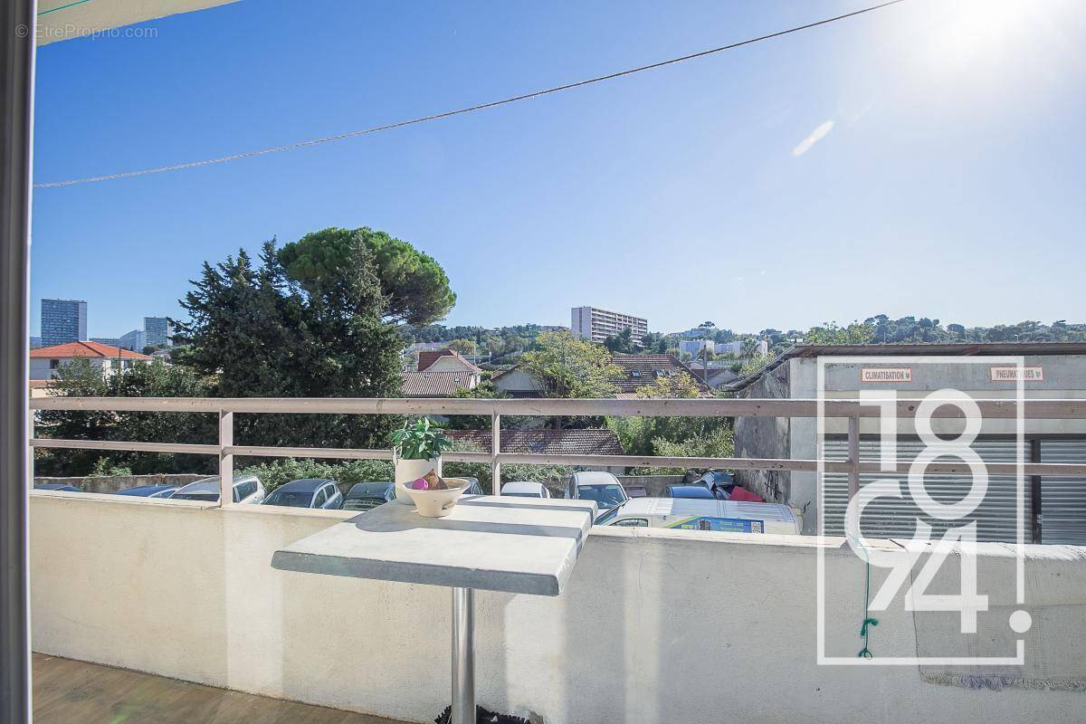 Appartement à MARSEILLE-13E