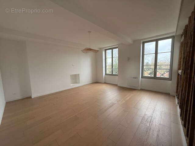 Appartement à L'ISLE-ADAM