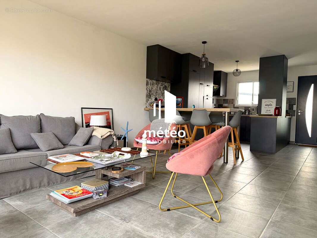 Maison à SAINT-VINCENT-SUR-JARD