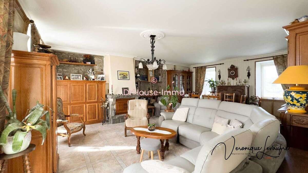 Maison à BLAINVILLE-SUR-MER