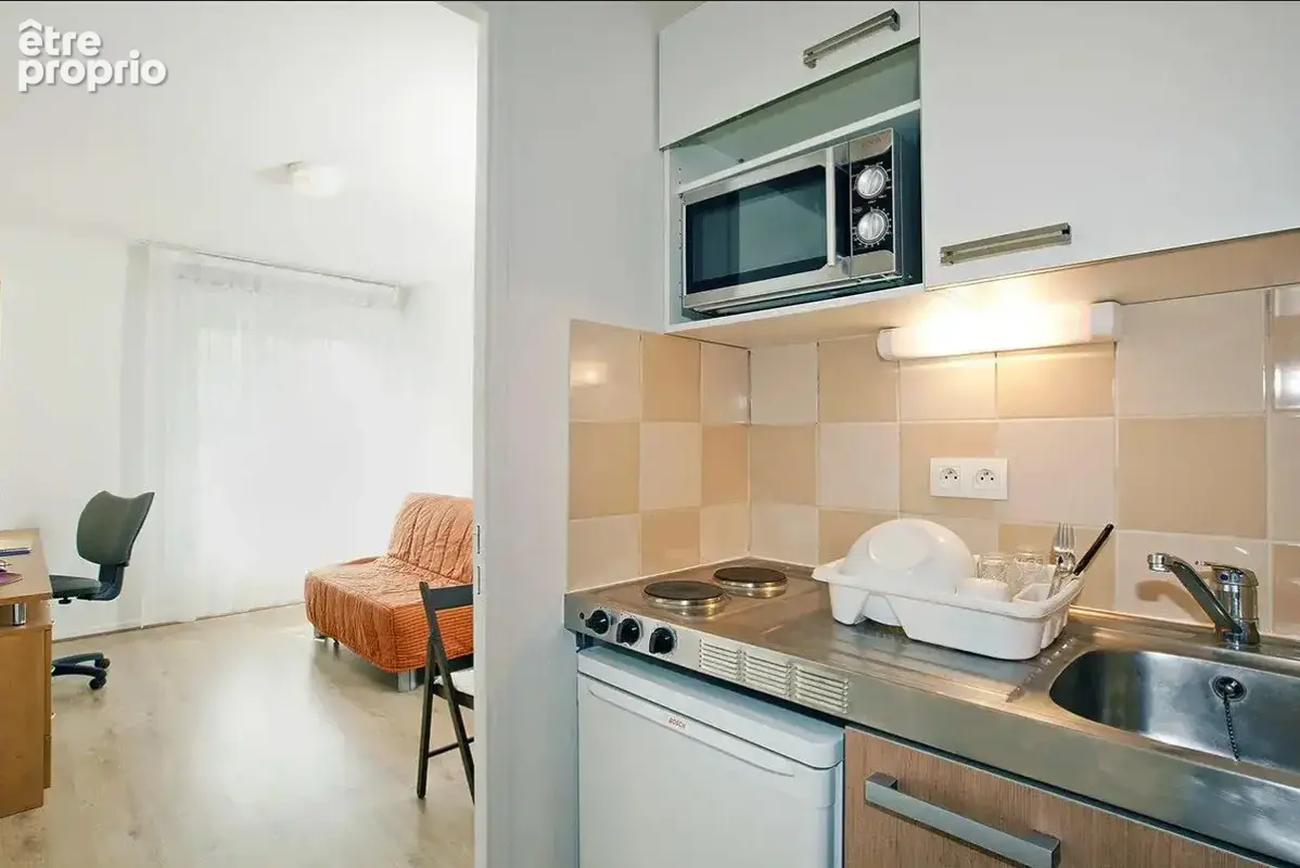 INVESTISSEMENT LOCATIF  Évry  Résidence Étudiante Les Estudines La Cathédrale - 5,01% de rentabilité - photo 3