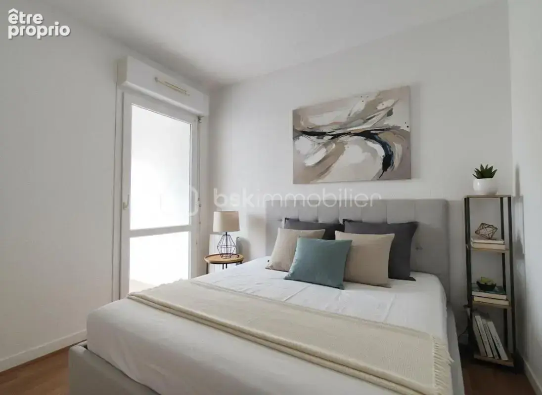 T2 cocon de 32 m² avec Terrasse et Loggia + Place de parking souterrain sécurisée - photo 9